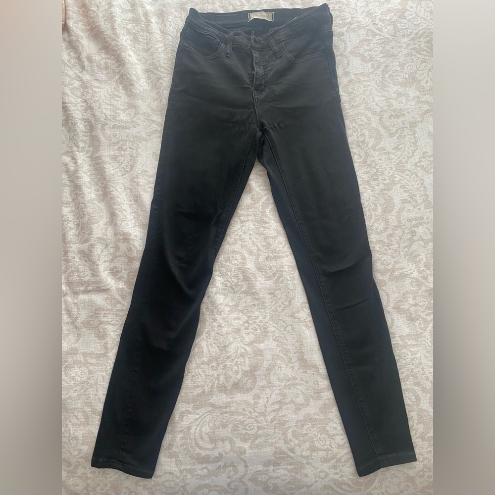 Madewell Black Skinny Jeans with Stretch Fit